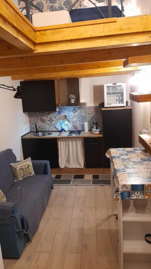 Casa Vacanza Gio Palermo Luaran gambar
